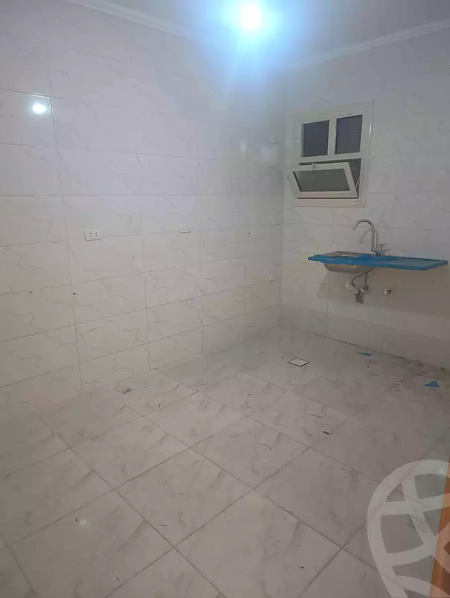 https://aqarmap.com.eg/ar/listing/6701083-for-rent-cairo-helwan-helwan-el-sharkeya-khesro-basha-st