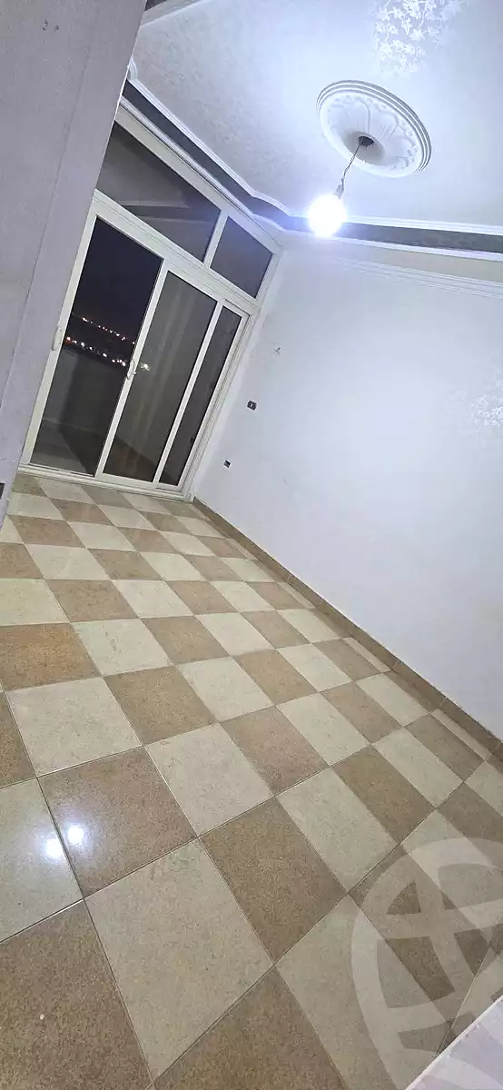 https://aqarmap.com.eg/en/listing/6701089-for-rent-cairo-helwan-helwan-el-sharkeya-heidar-st