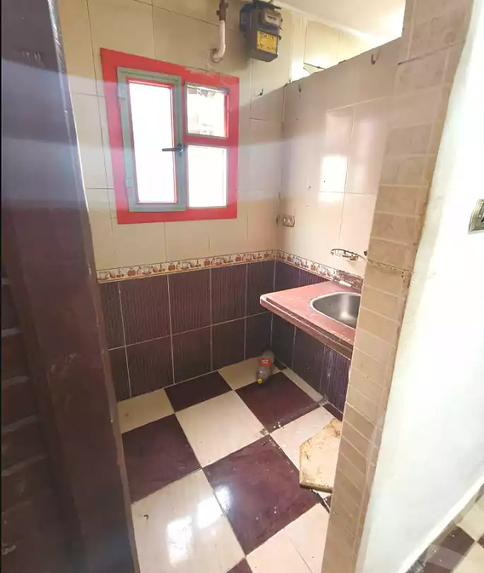 https://aqarmap.com.eg/ar/listing/6701216-for-sale-alexandria-lsywf-el-falki-street-16-el-eslah