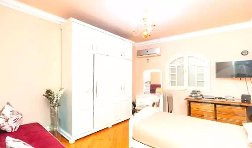 https://aqarmap.com.eg/ar/listing/6701238-for-sale-alexandria-ganaklis-shr-mrtdy-bsh
