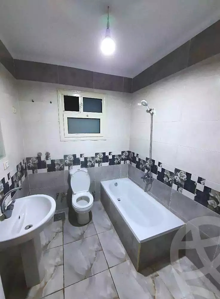 https://aqarmap.com.eg/ar/listing/6701336-for-rent-cairo-ain-shams-mnshy-lthryr