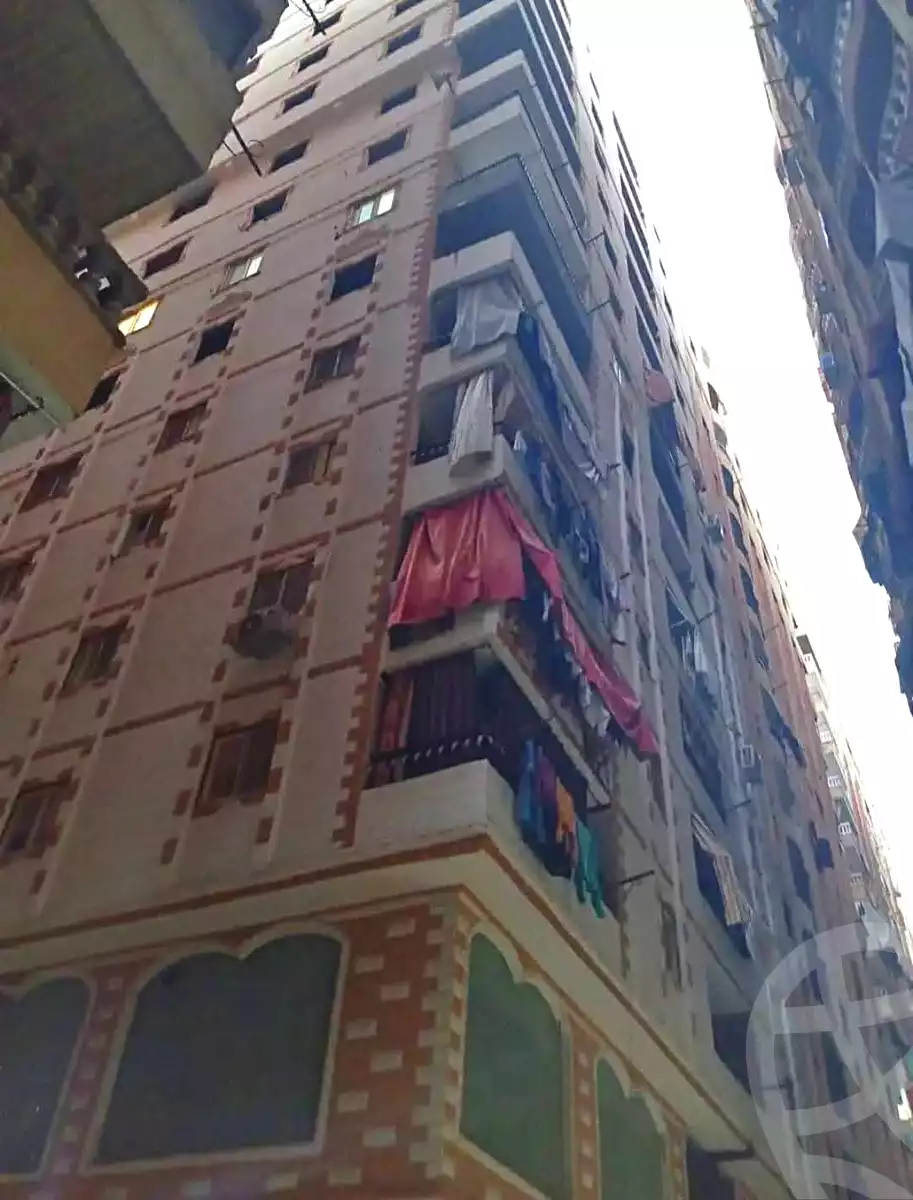 https://aqarmap.com.eg/ar/listing/6701374-for-sale-cairo-elnozha-Streettt-27