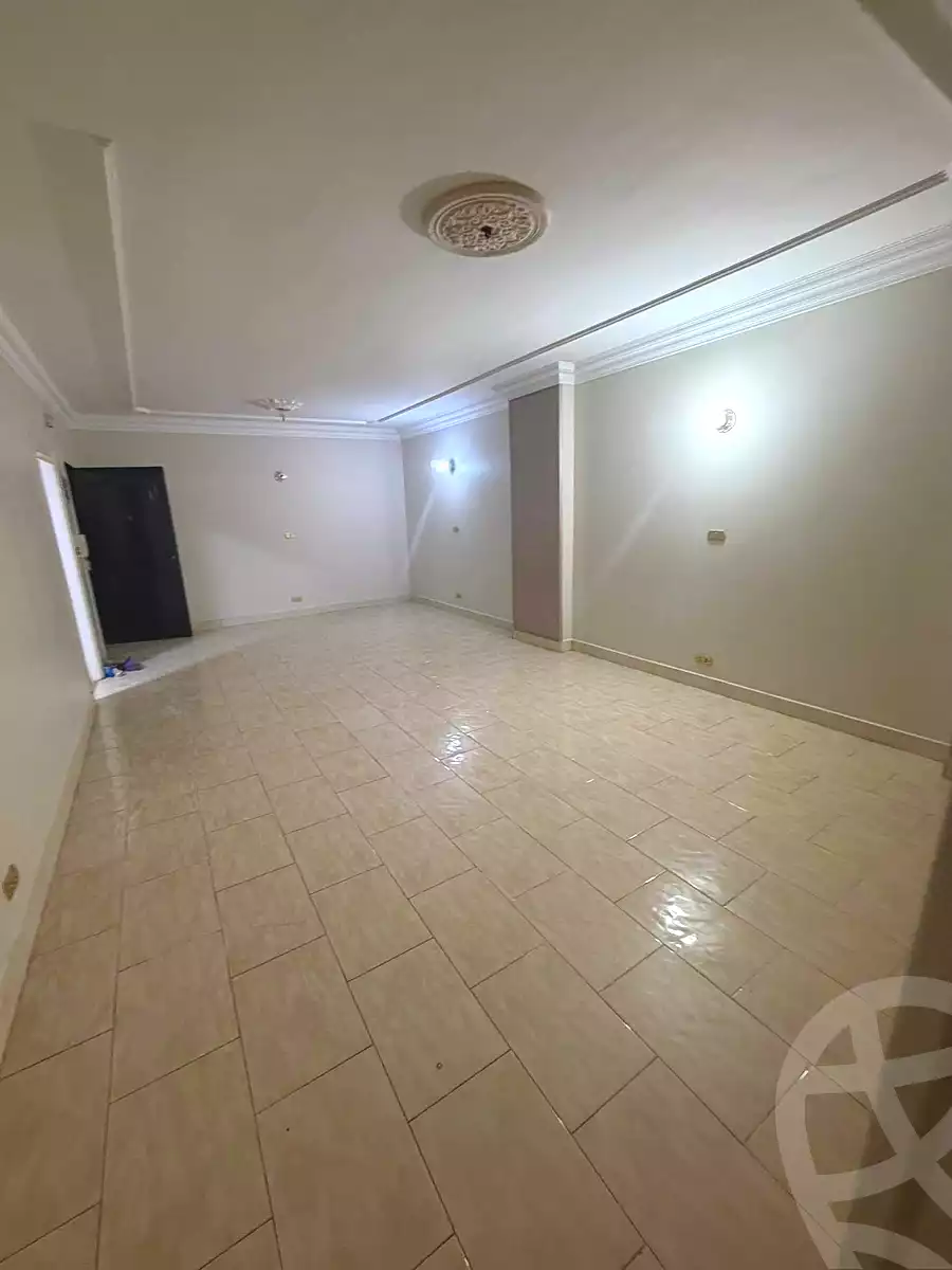 https://aqarmap.com.eg/ar/listing/6701487-for-rent-cairo-helwan-helwan-el-sharkeya-el-maraghi-st
