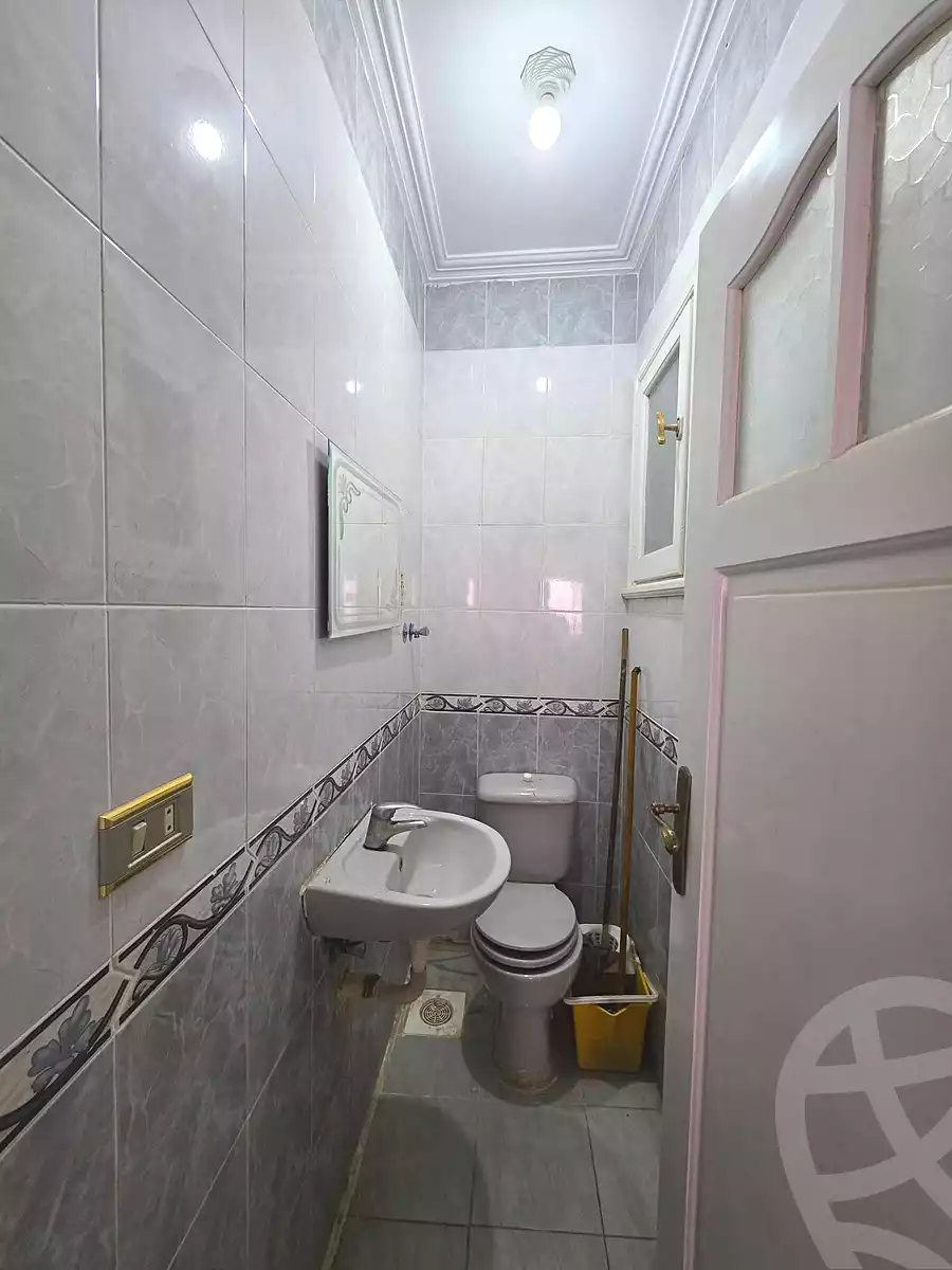https://aqarmap.com.eg/ar/listing/6701626-for-sale-alexandria-miami-el-gaish-rd-st