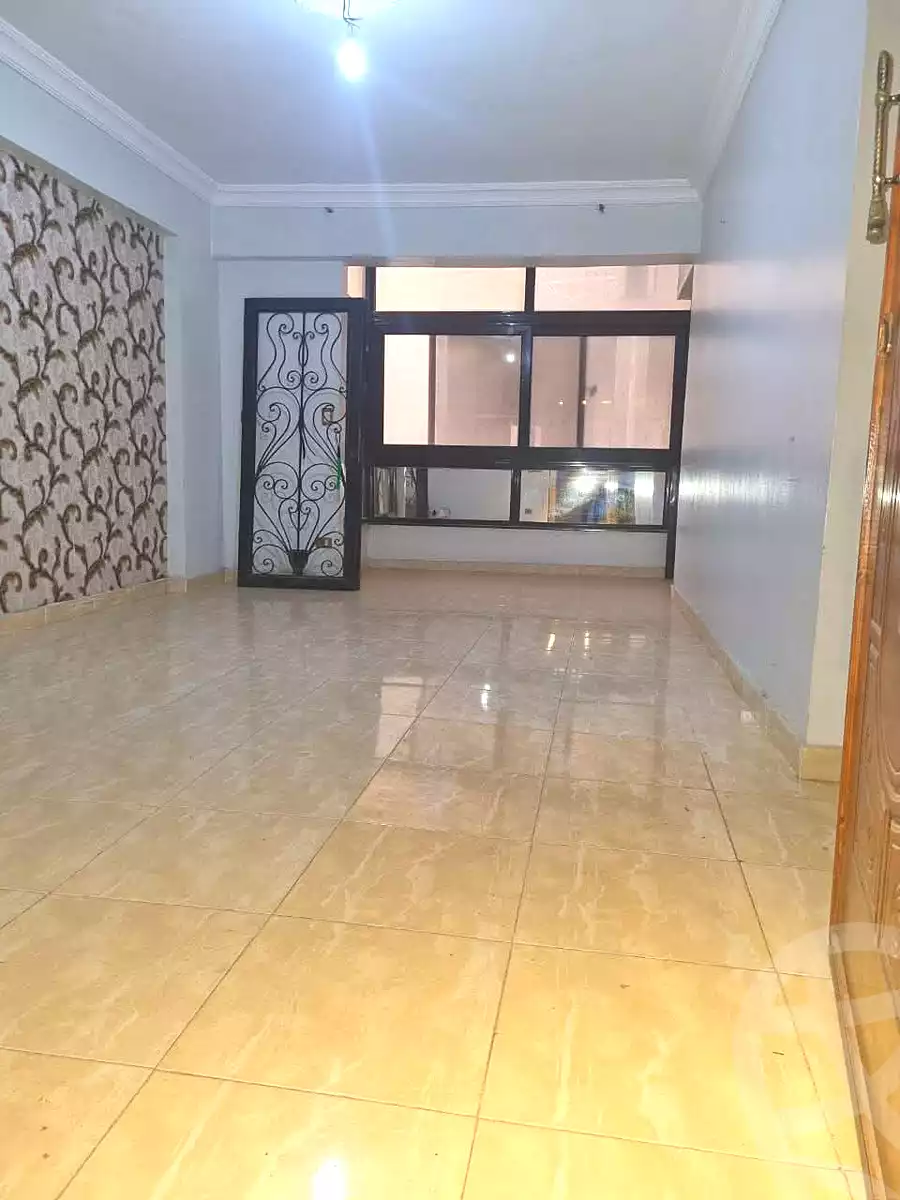 https://aqarmap.com.eg/ar/listing/6701676-for-rent-alexandria-sydy-bshr