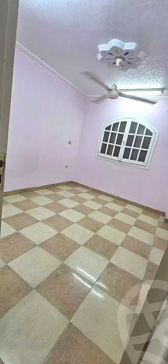 https://aqarmap.com.eg/ar/listing/6701712-for-rent-cairo-helwan-helwan-el-sharkeya-heidar-st