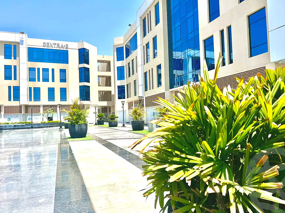 https://aqarmap.com.eg/ar/listing/6702405-for-rent-cairo-new-cairo-compounds-mivida-mivida-mall