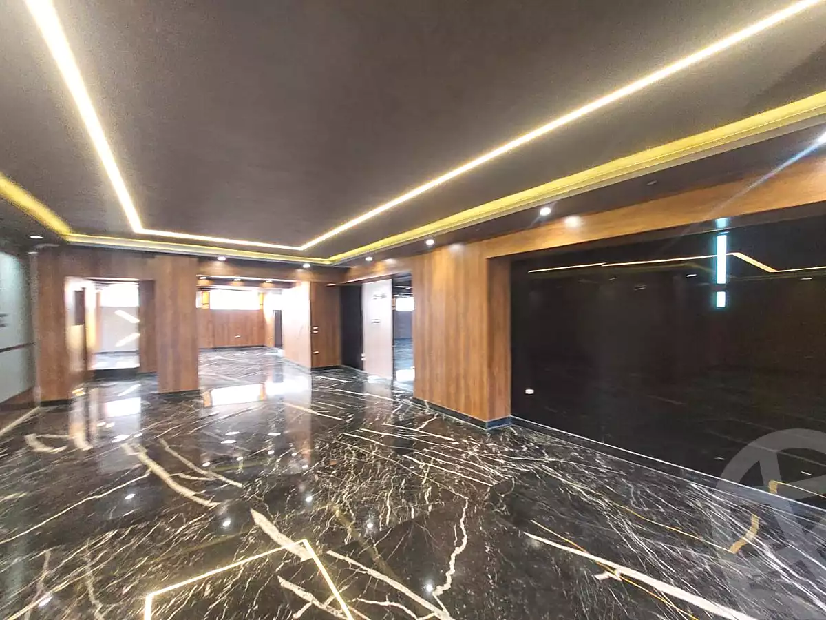 https://aqarmap.com.eg/ar/listing/6702505-for-sale-cairo-el-sheikh-zayed-city-el-hay-el-thany-ashaer