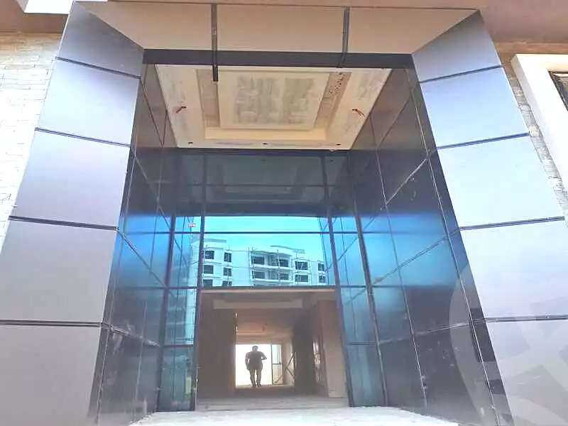 https://aqarmap.com.eg/ar/listing/6702525-for-sale-cairo-new-administrative-capital-r7-green-avenue