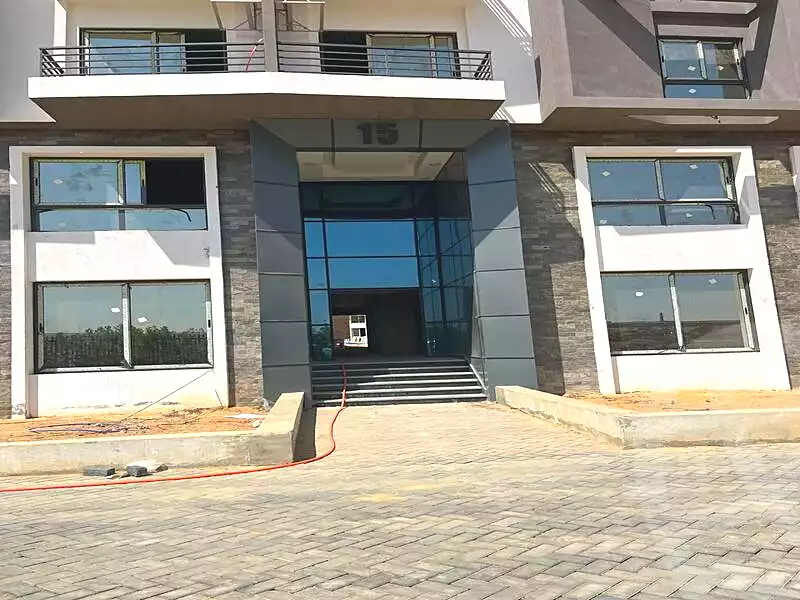 https://aqarmap.com.eg/ar/listing/6702525-for-sale-cairo-new-administrative-capital-r7-green-avenue