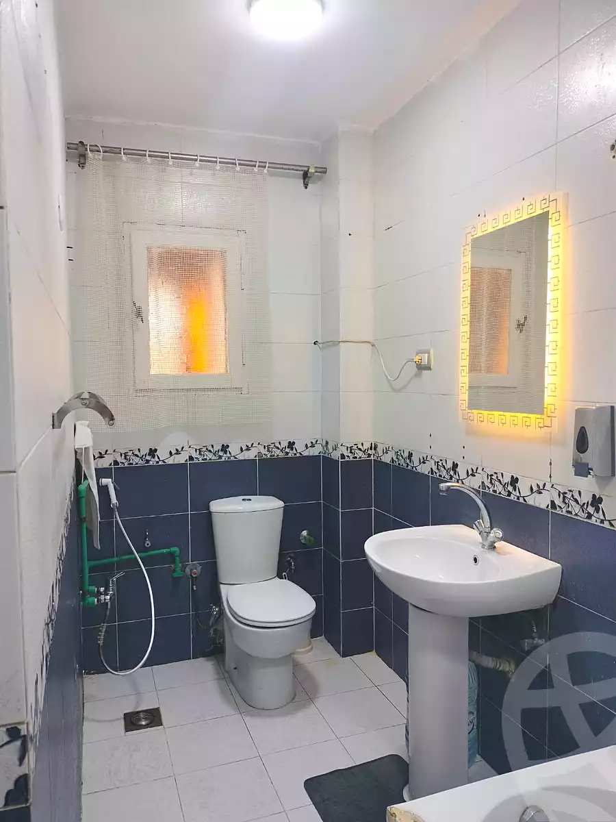 https://aqarmap.com.eg/ar/listing/6702547-for-sale-cairo-el-sheikh-zayed-city-el-hay-el-hady-ashaer-shr-42