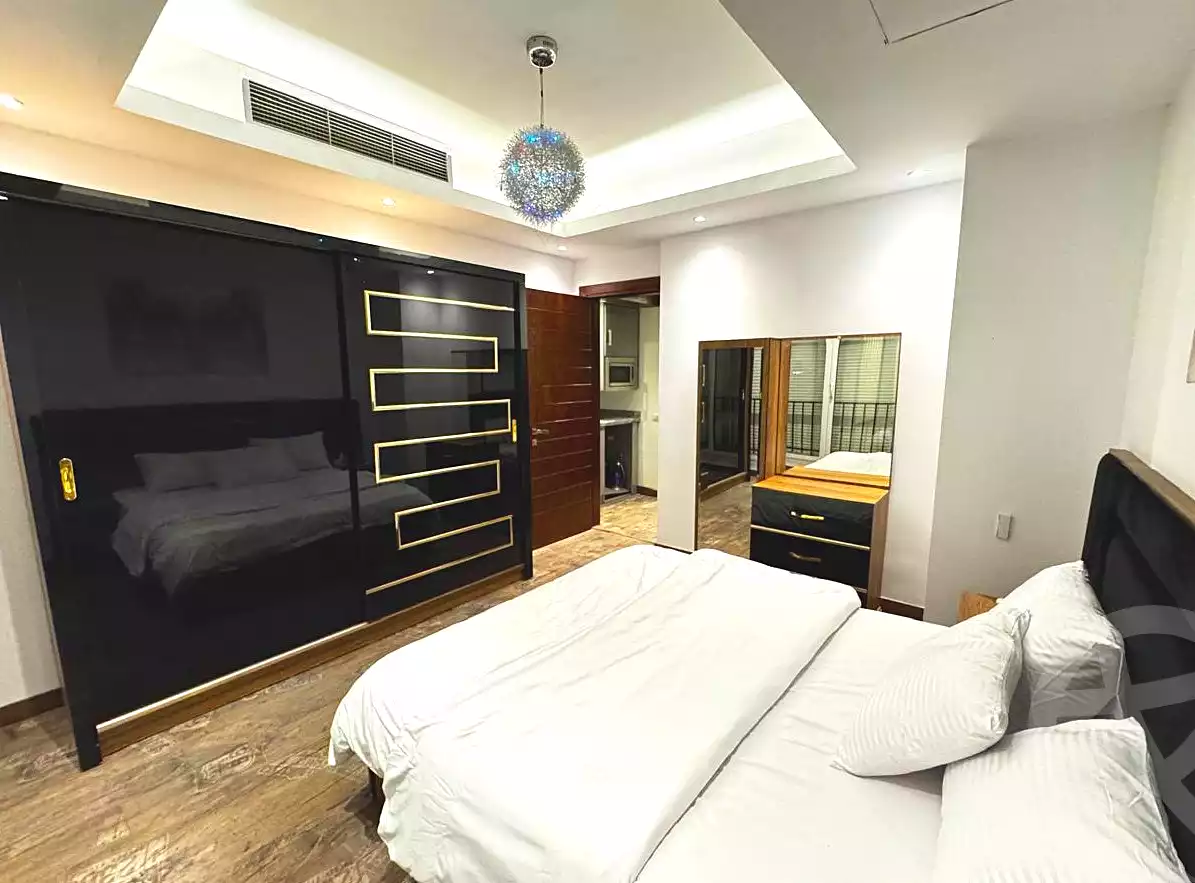 https://aqarmap.com.eg/en/listing/6702873-for-rent-cairo-el-sheikh-zayed-city-compounds-kmbwnd-wyst-twn-swdyk