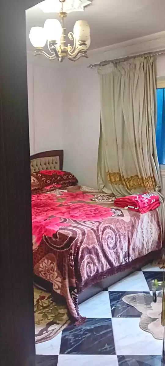 https://aqarmap.com.eg/ar/listing/6703837-for-sale-alexandria-saba-basha-shr-bw-qyr-tryq-lhry
