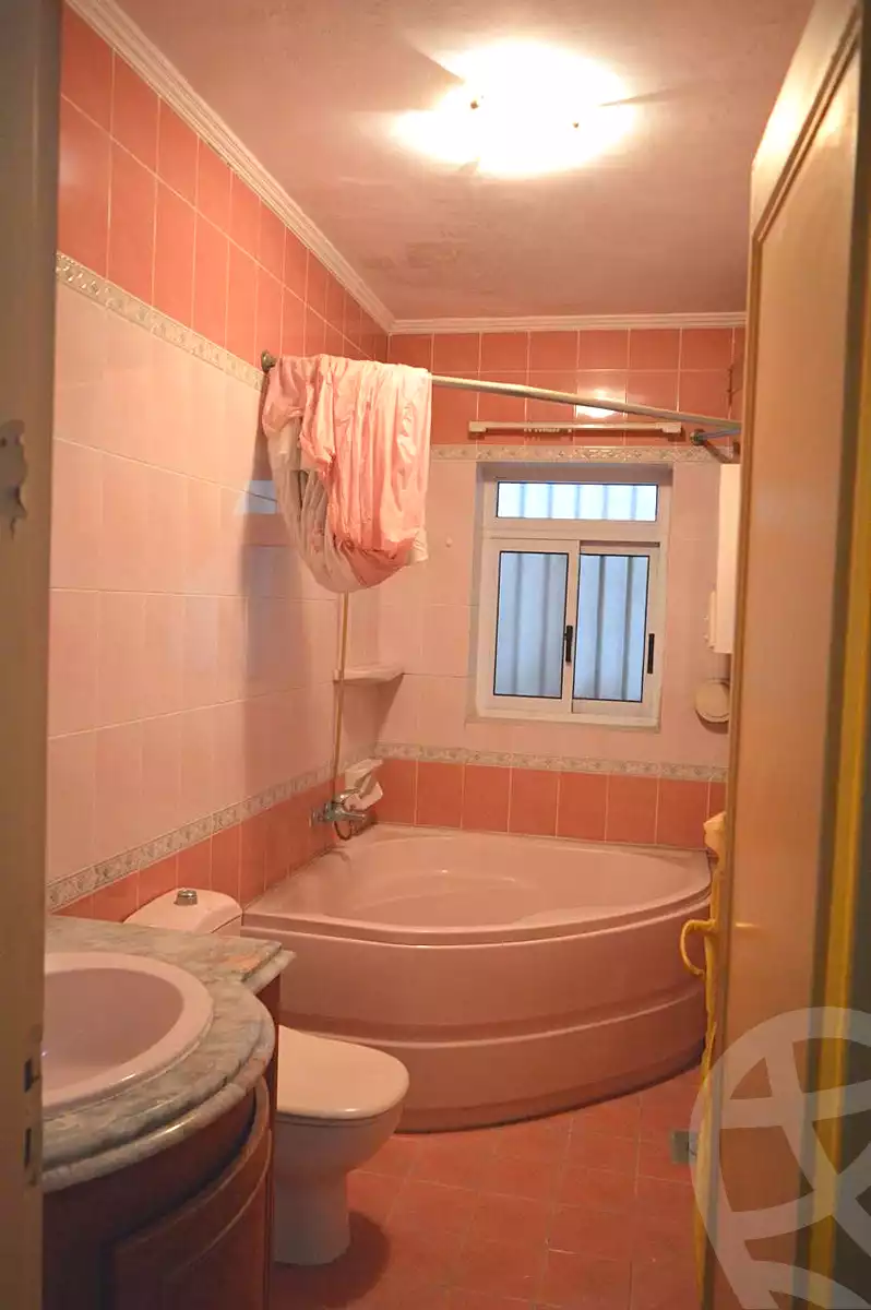 https://aqarmap.com.eg/ar/listing/6703908-for-sale-alexandria-roshdy-syria-st