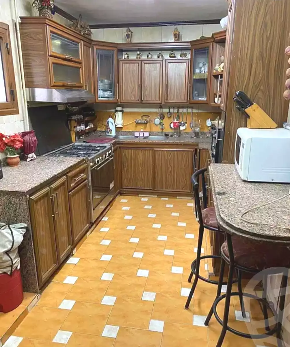 https://aqarmap.com.eg/en/listing/6703983-for-sale-cairo-helwan-helwan-el-sharkeya-abd-el-rahman-pasha-st