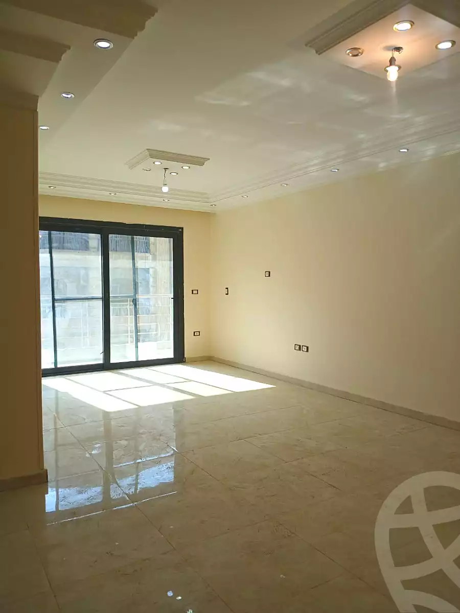 https://aqarmap.com.eg/ar/listing/6704459-for-rent-cairo-el-maadi-compounds-grand-gate