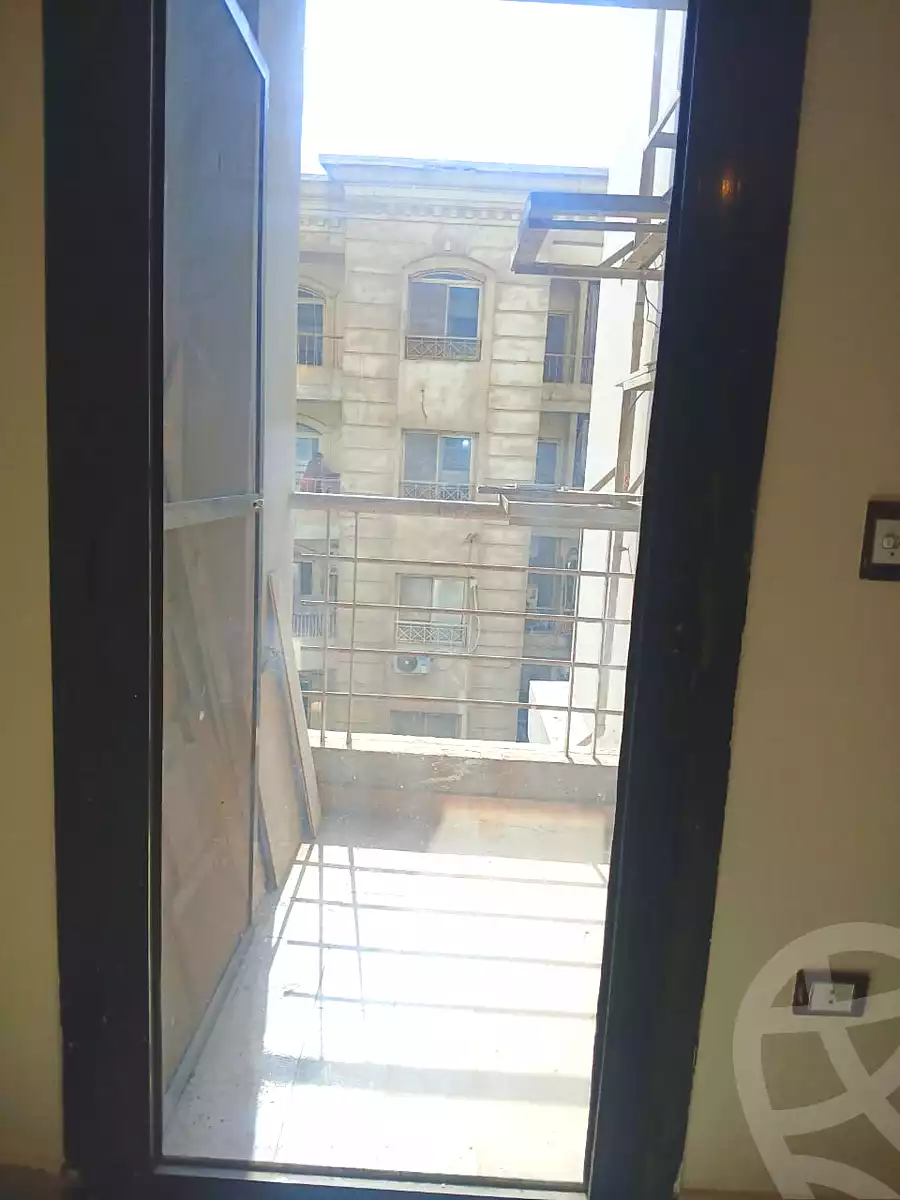 https://aqarmap.com.eg/ar/listing/6704459-for-rent-cairo-el-maadi-compounds-grand-gate