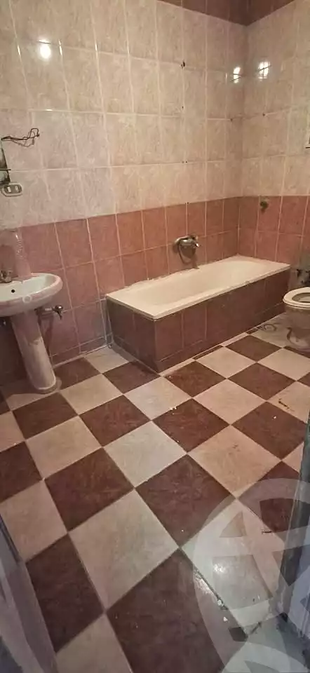 https://aqarmap.com.eg/en/listing/6704880-for-sale-alexandria-l-jmy-lbytsh-el-hay-st