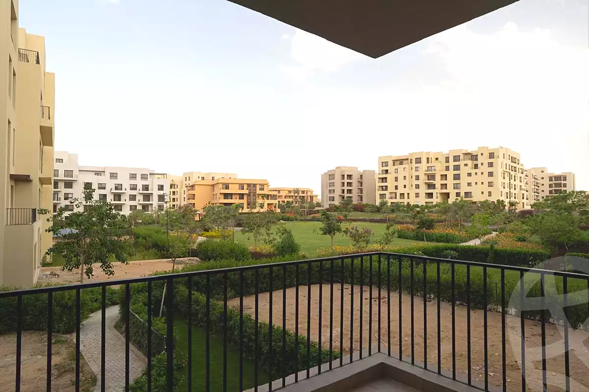 https://aqarmap.com.eg/ar/listing/6704932-for-sale-cairo-6th-of-october-hadaeq-october-kmbwnd-fy-hdyq-ktwbr-o-west-w-byzns-dystrykt-wrskwm-llttwyr