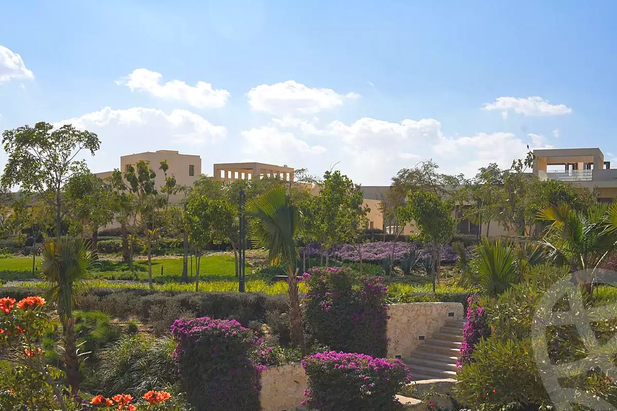 https://aqarmap.com.eg/ar/listing/6704932-for-sale-cairo-6th-of-october-hadaeq-october-kmbwnd-fy-hdyq-ktwbr-o-west-w-byzns-dystrykt-wrskwm-llttwyr