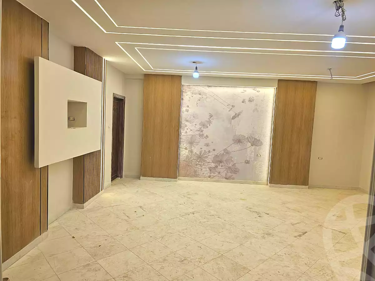 https://aqarmap.com.eg/ar/listing/6704962-for-sale-sharqia-zagazig-zagazig-city-ghasham-rd