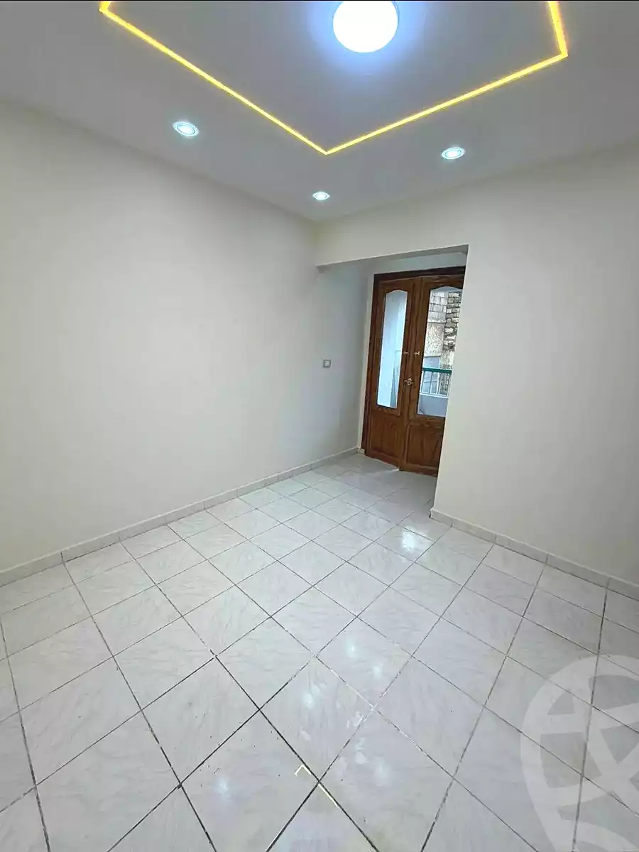 https://aqarmap.com.eg/ar/listing/6705232-for-sale-alexandria-l-jmy-lbytsh-waheed-sabir-st