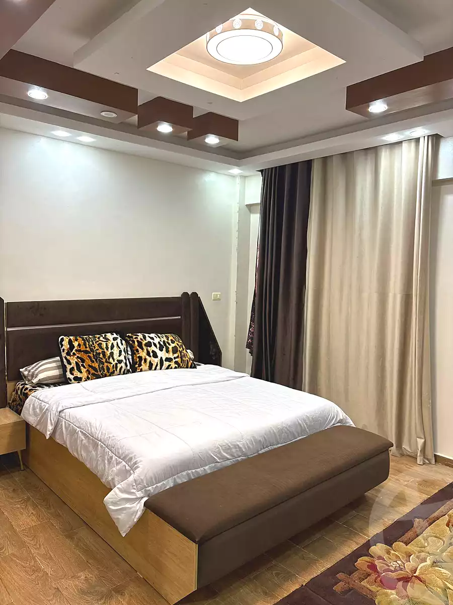 https://aqarmap.com.eg/en/listing/6705247-for-rent-cairo-6th-of-october-compounds-jn-ktwbr