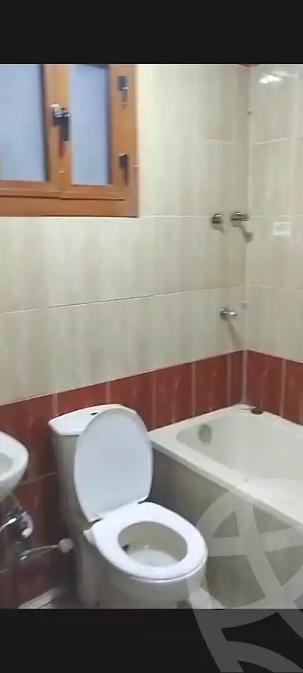 https://aqarmap.com.eg/ar/listing/6705631-for-sale-alexandria-zezenia-riad-st