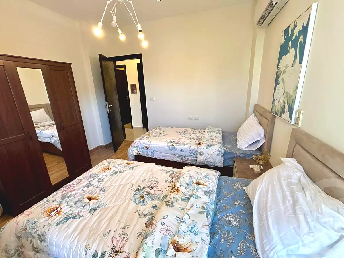https://aqarmap.com.eg/ar/listing/6705677-for-rent-cairo-el-sheikh-zayed-city-compounds-dh-drys
