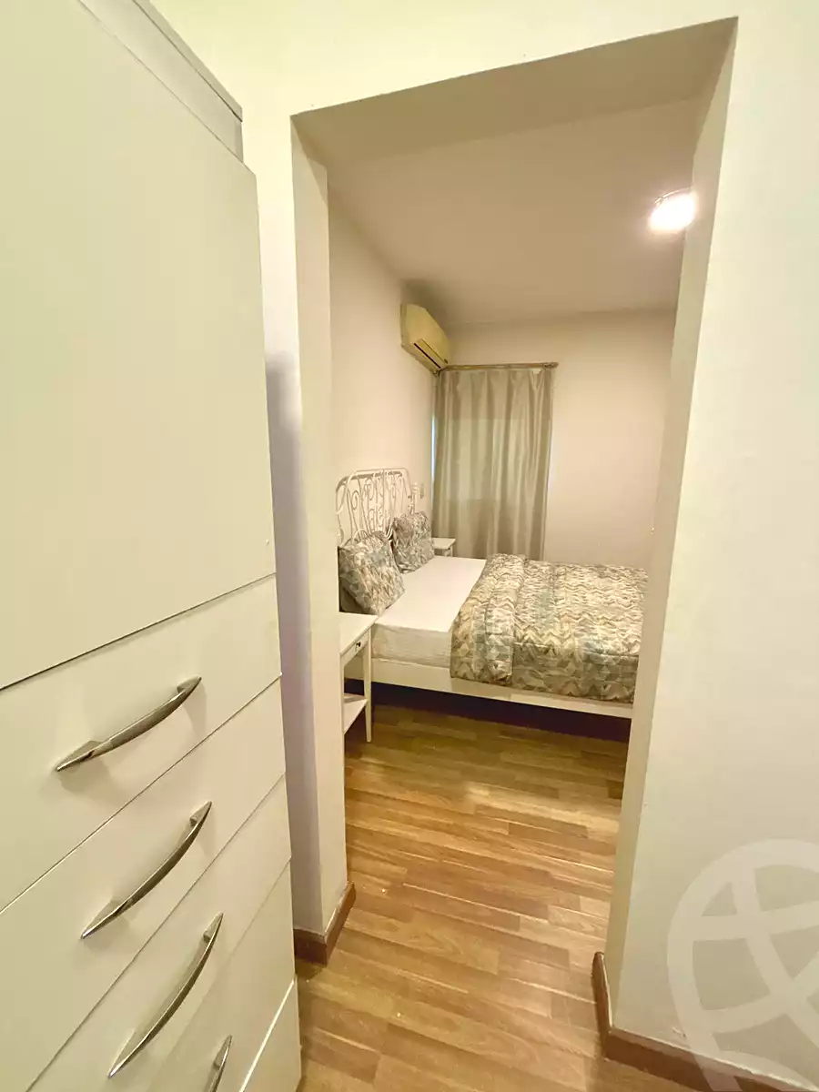 https://aqarmap.com.eg/ar/listing/6705731-for-rent-cairo-el-sheikh-zayed-city-compounds-dh-drys