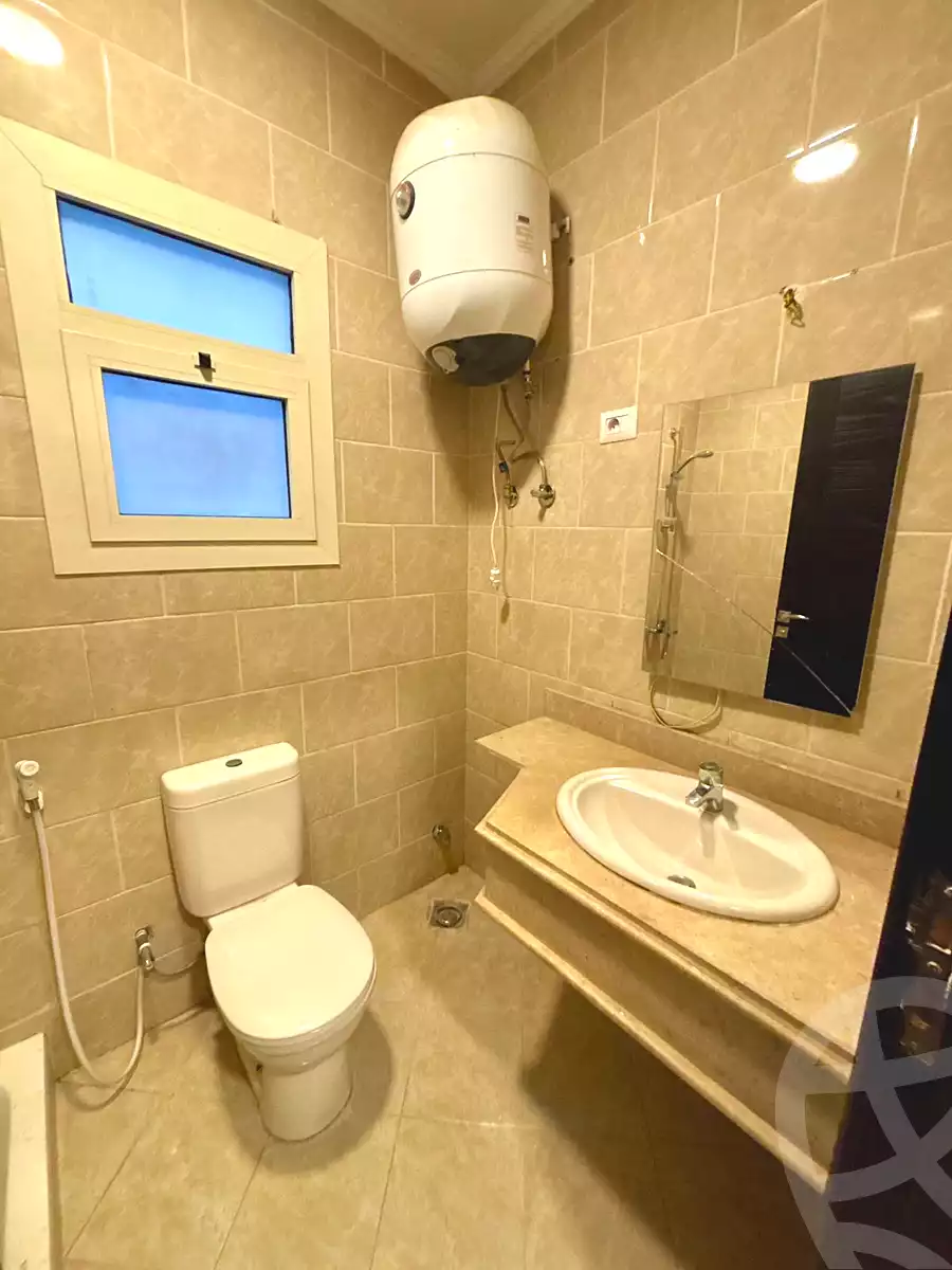 https://aqarmap.com.eg/ar/listing/6705731-for-rent-cairo-el-sheikh-zayed-city-compounds-dh-drys