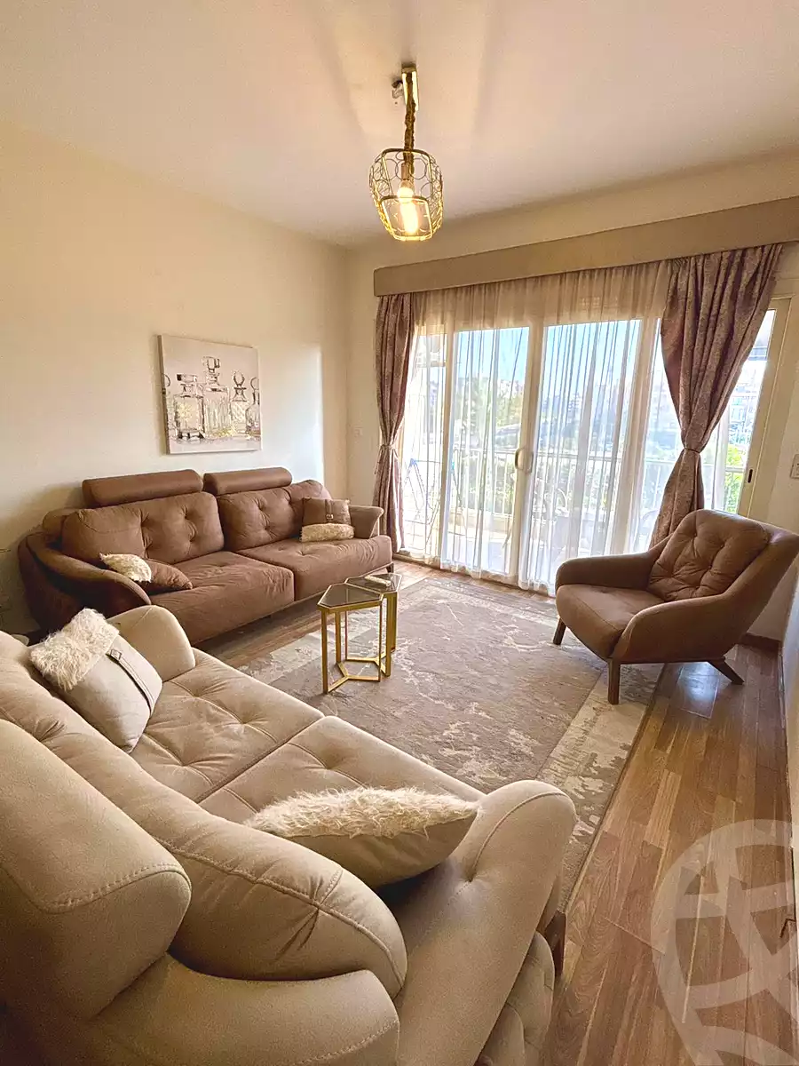https://aqarmap.com.eg/ar/listing/6705731-for-rent-cairo-el-sheikh-zayed-city-compounds-dh-drys