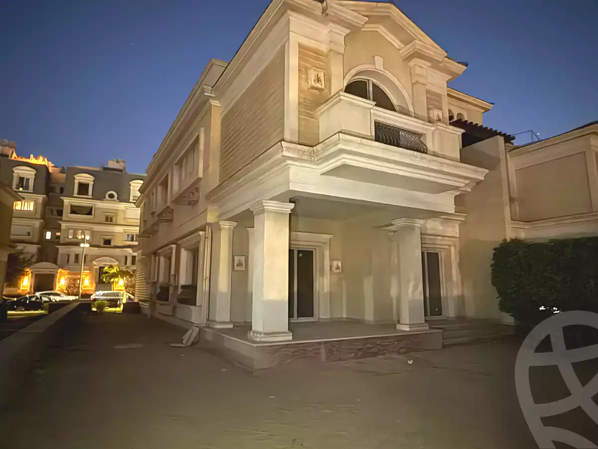 https://aqarmap.com.eg/en/listing/6705781-for-sale-cairo-new-cairo-compounds-mountain-view-hyde-park