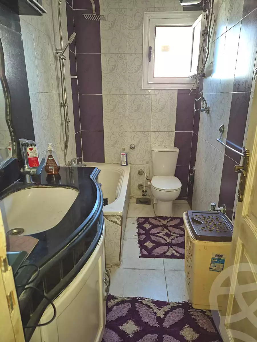 https://aqarmap.com.eg/en/listing/6706019-for-sale-alexandria-lauran-shaarawy-st