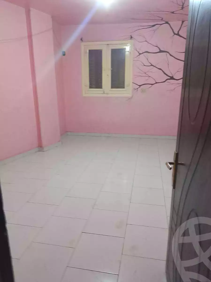 https://aqarmap.com.eg/ar/listing/6706261-for-sale-cairo-ain-shams-ain-shams-el-sharkia-afifi-effat-st