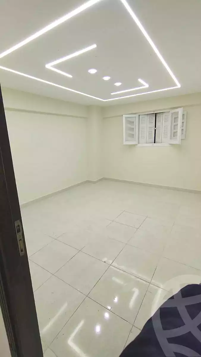 https://aqarmap.com.eg/en/listing/6706482-for-sale-alexandria-lsywf-el-falki