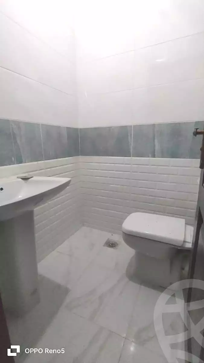 https://aqarmap.com.eg/ar/listing/6706808-for-rent-cairo-helwan-mohamed-sayed-ahmed-st