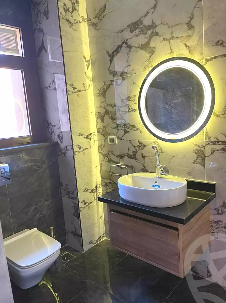 https://aqarmap.com.eg/ar/listing/6707051-for-sale-cairo-el-sheikh-zayed-city-compounds-beverly-hills