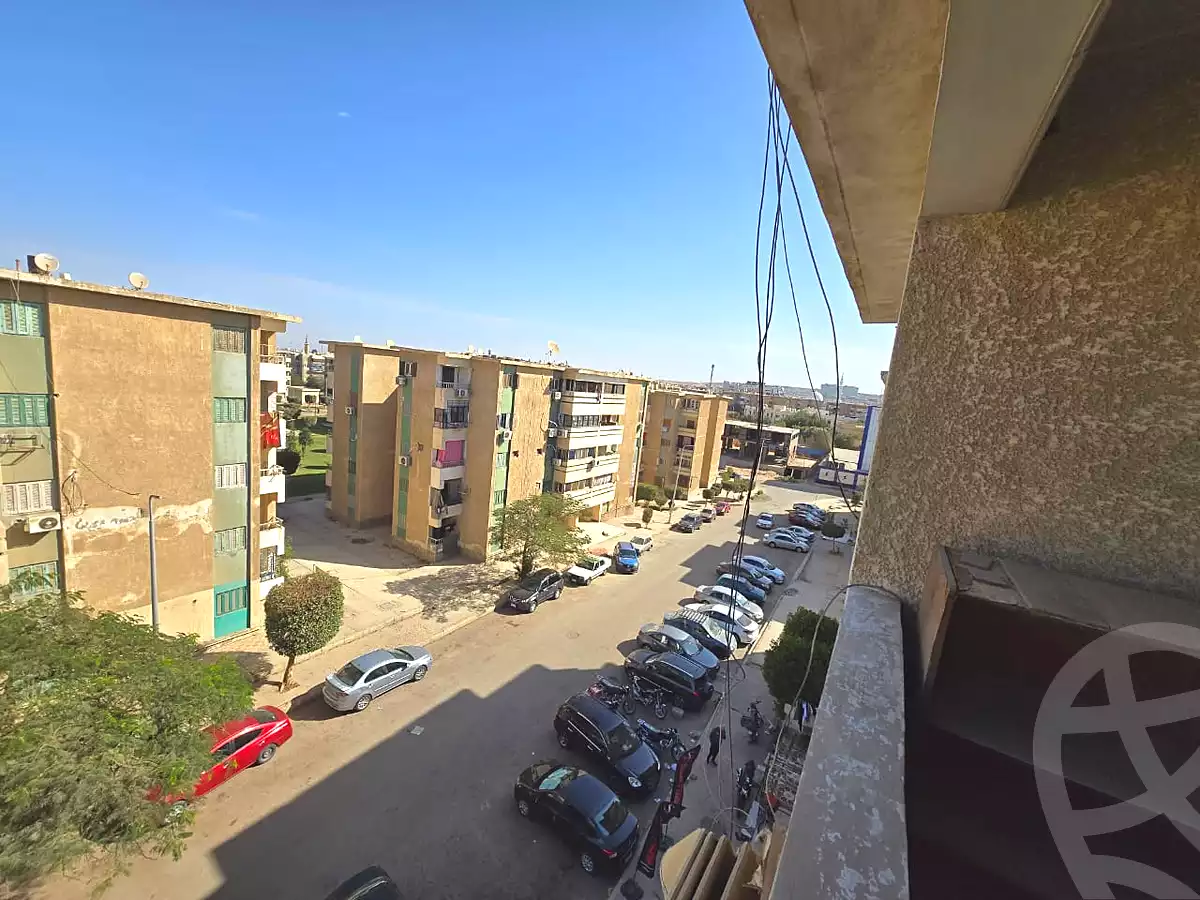 https://aqarmap.com.eg/ar/listing/6707229-for-sale-cairo-el-sheikh-zayed-city-el-hay-elawel-street-12