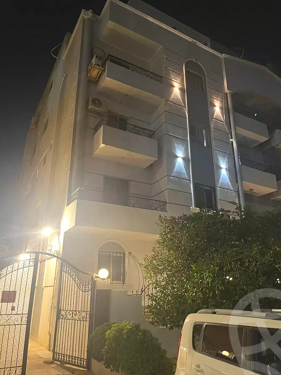 https://aqarmap.com.eg/ar/listing/6707470-for-sale-cairo-6th-of-october-mntq-fr-y-b-6-ktwbr