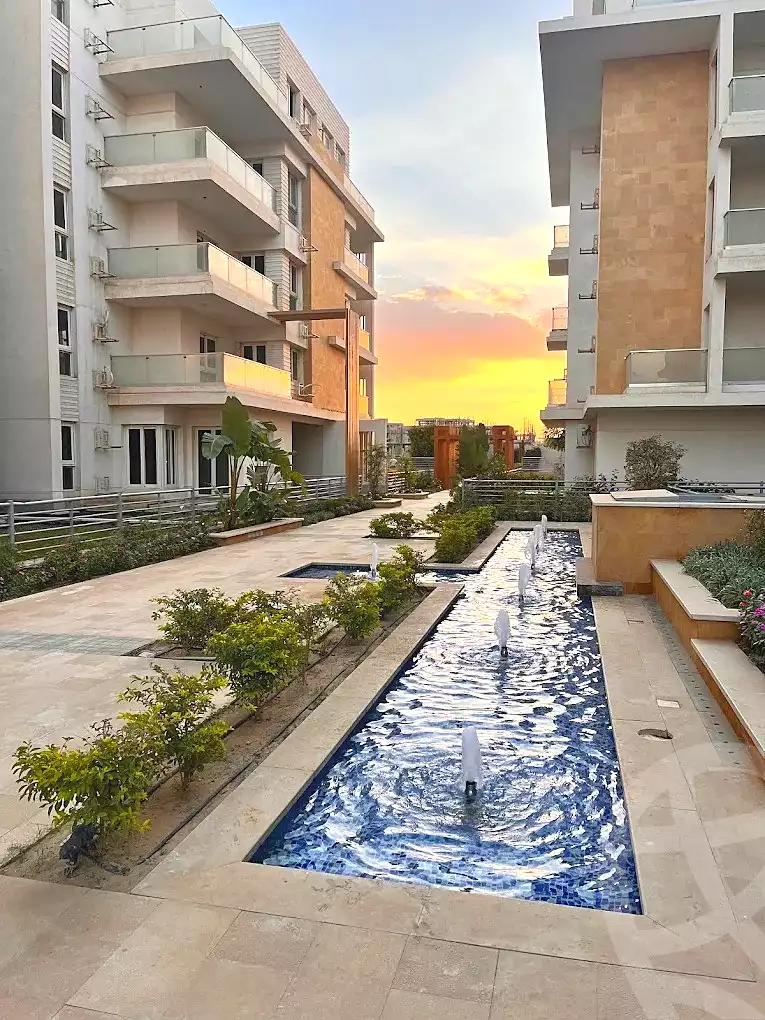 https://aqarmap.com.eg/ar/listing/6707689-for-sale-cairo-6th-of-october-compounds-mountain-view-icity-october-mv-park-mountain-view-icity-october