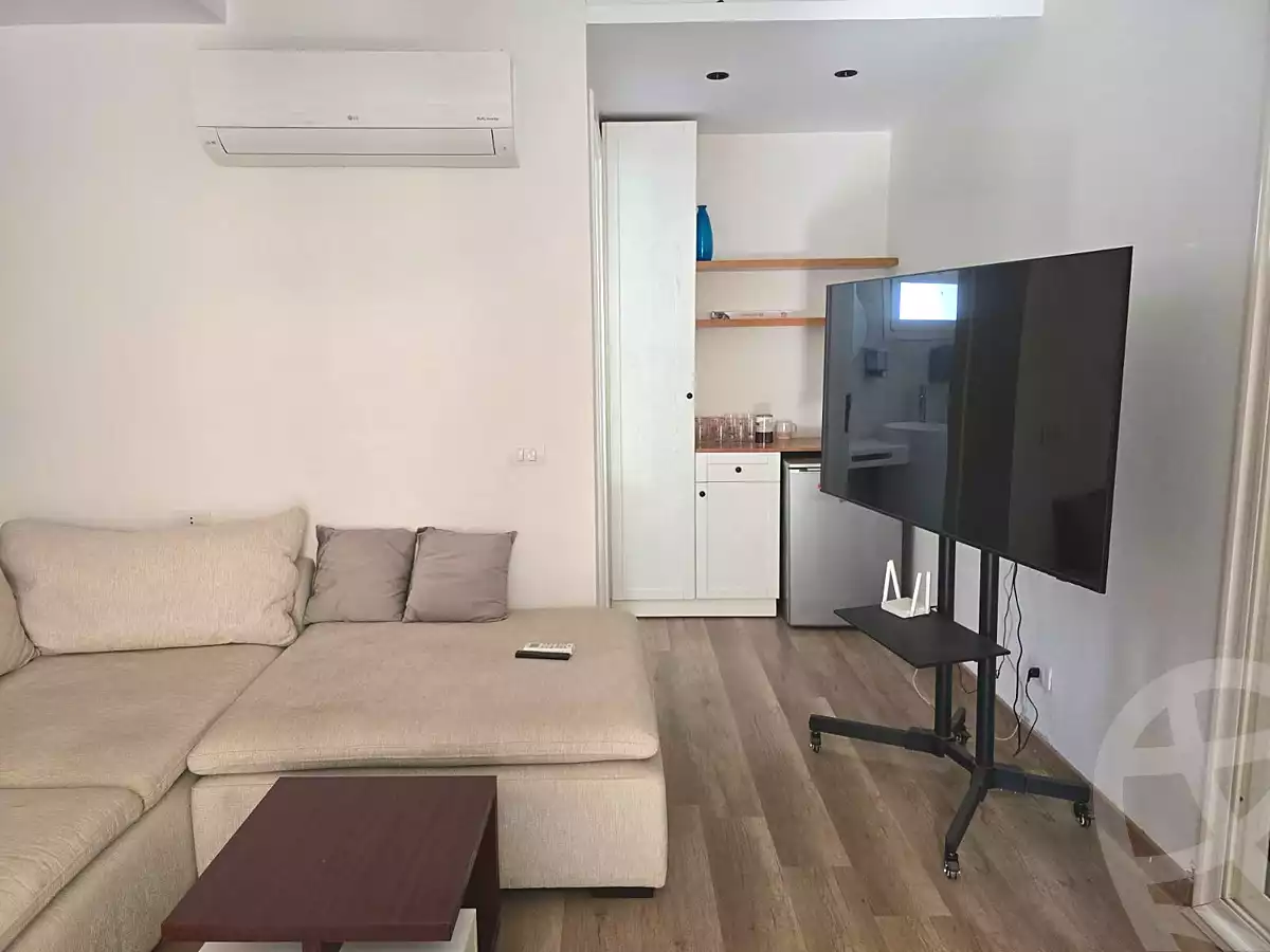 https://aqarmap.com.eg/en/listing/6707831-for-rent-cairo-6th-of-october-compounds-october-plaza