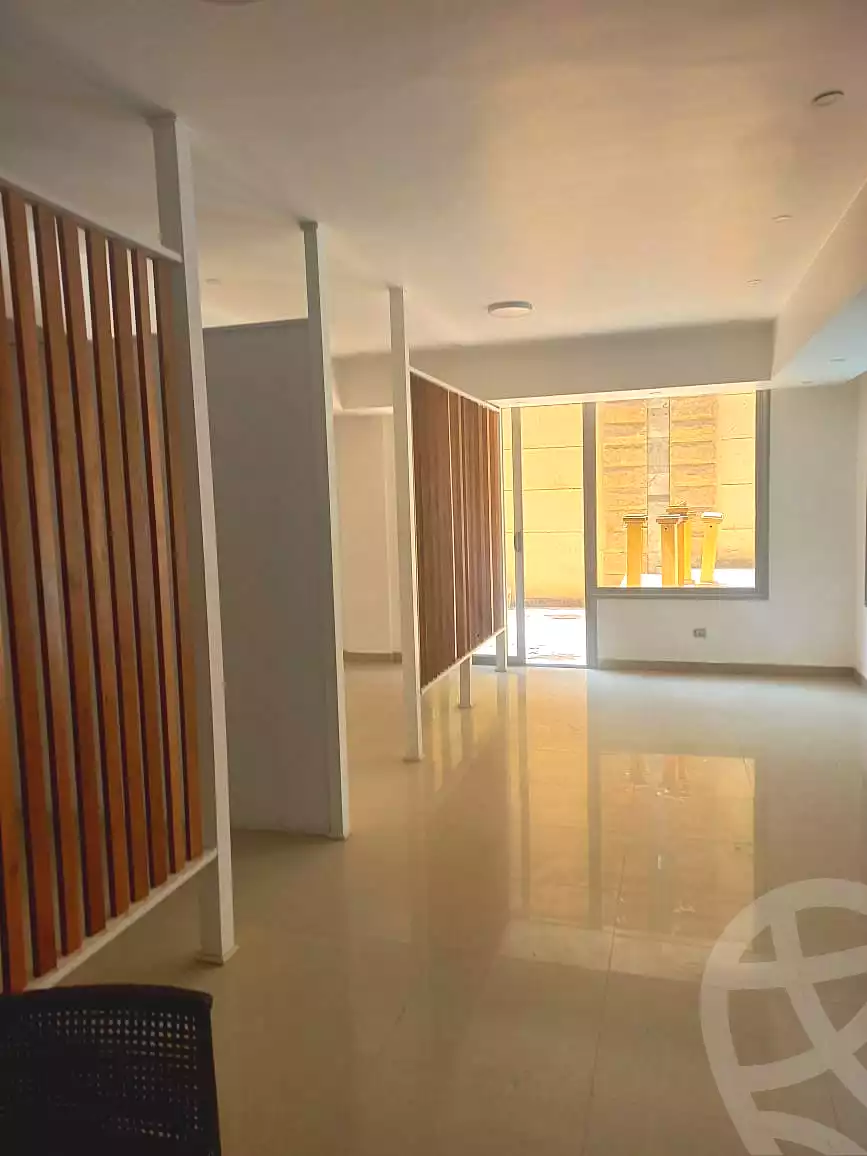 https://aqarmap.com.eg/ar/listing/6707969-for-sale-cairo-new-cairo-ganob-el-akadamiya-south-academy-b-taha-hussein-st