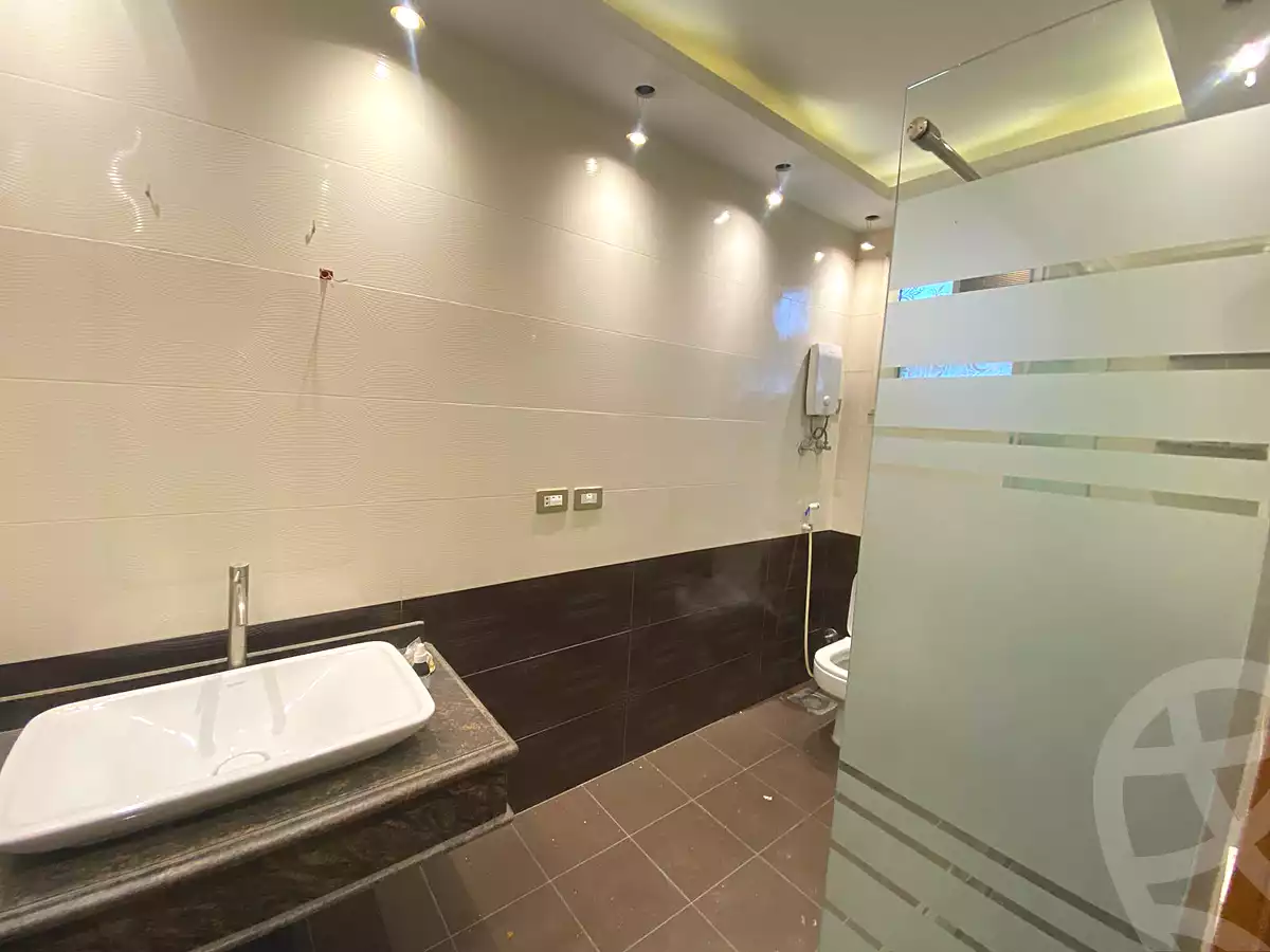 https://aqarmap.com.eg/en/listing/6708062-for-rent-cairo-el-mohandesen-abd-el-moneam-riad-st