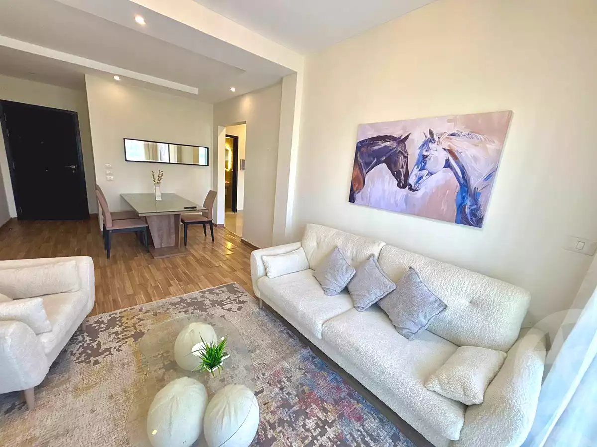 https://aqarmap.com.eg/ar/listing/6708268-for-rent-cairo-el-sheikh-zayed-city-compounds-dh-drys