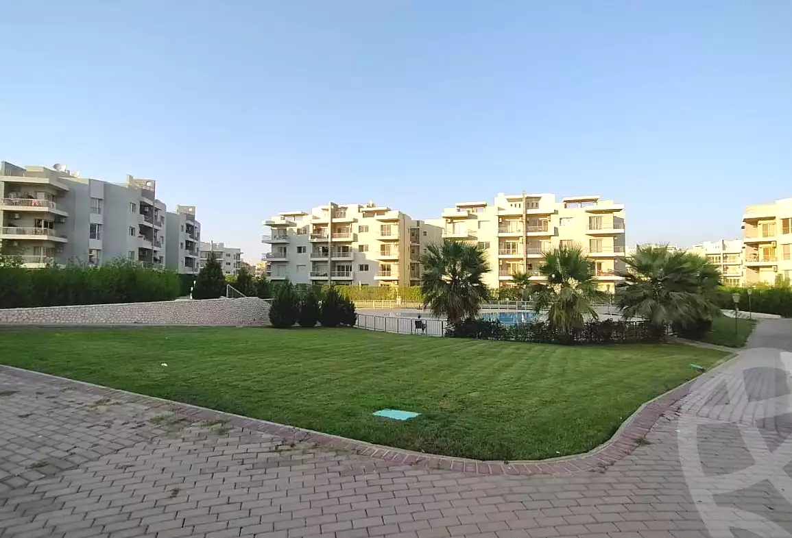 https://aqarmap.com.eg/ar/listing/6708466-for-sale-cairo-el-sheikh-zayed-city-compounds-dh-drys