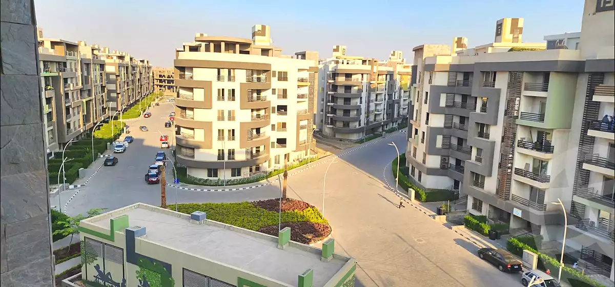 https://aqarmap.com.eg/en/listing/6708505-for-sale-cairo-6th-of-october-hadaeq-october-kmbwnd-fy-hdyq-ktwbr-kenz