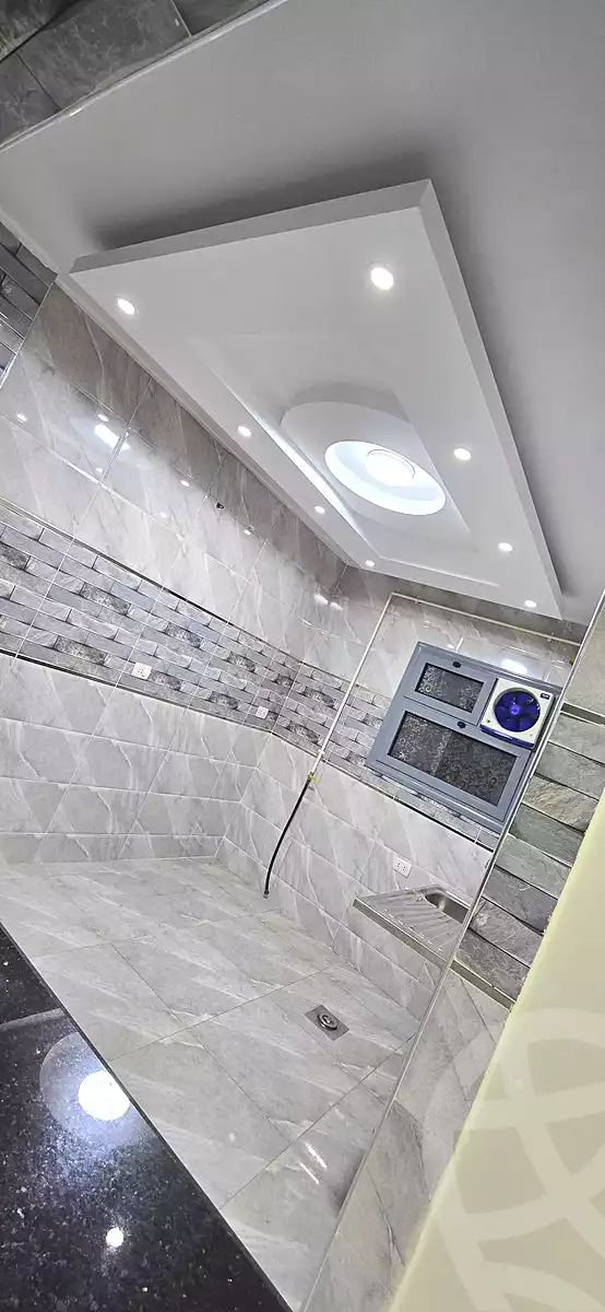 https://aqarmap.com.eg/en/listing/6708779-for-rent-cairo-helwan-ahmed-enci-st