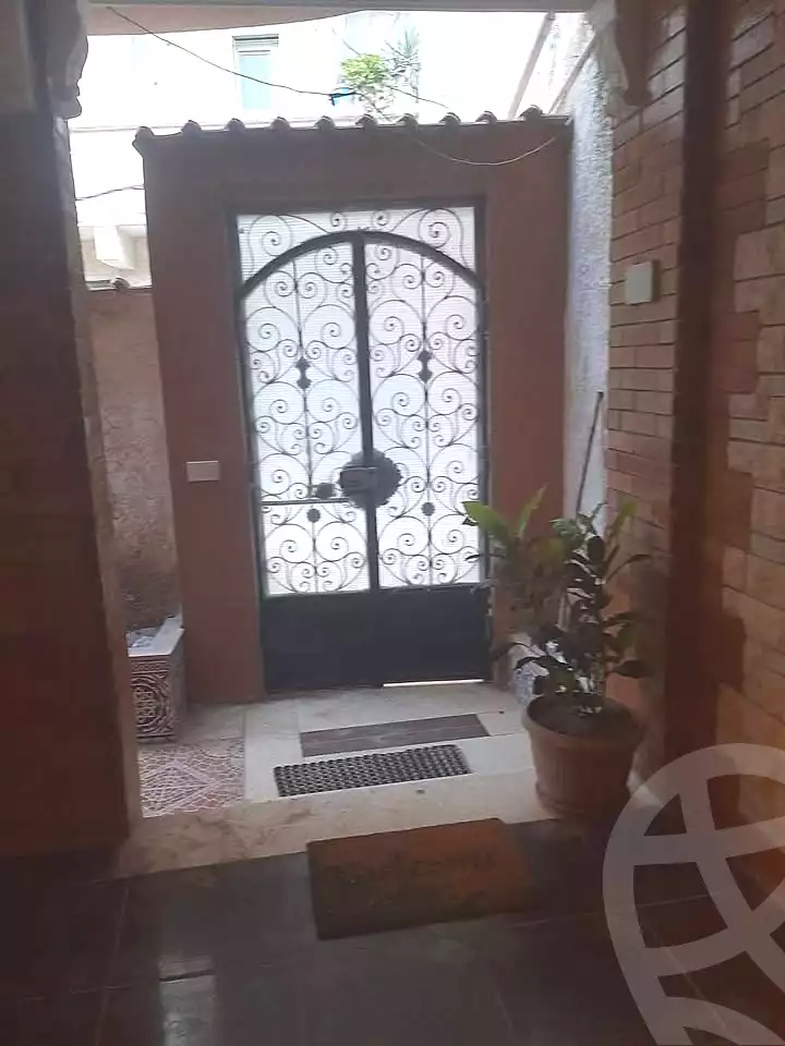 https://aqarmap.com.eg/ar/listing/6709024-for-sale-alexandria-l-jmy-lbytsh-el-hay-st