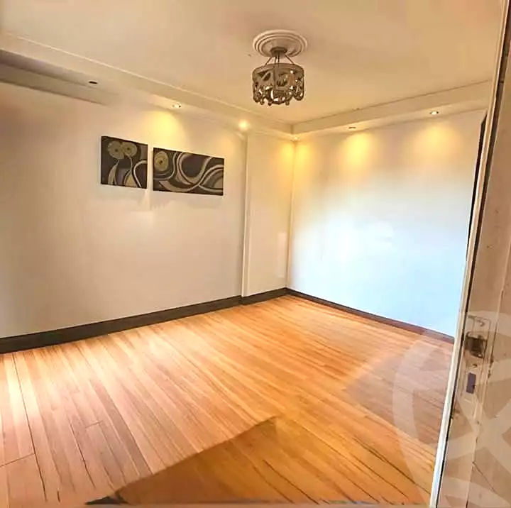 https://aqarmap.com.eg/ar/listing/6709237-for-rent-alexandria-zezenia